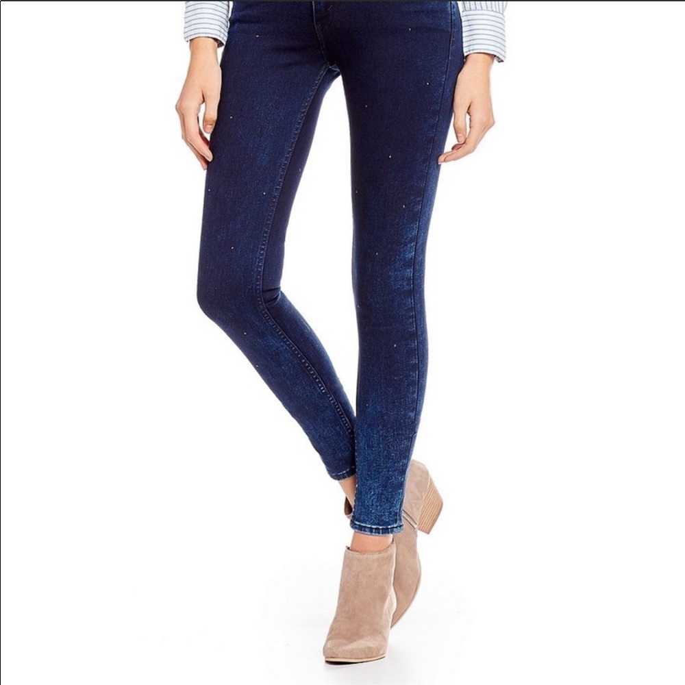 NWT Levi’s: 28x30 Dark Blue Sequenced Skinny Jeans - Picture 2 of 8